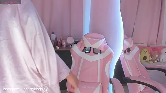  cherrykingsley1 online show from 02/22/25, 02:28