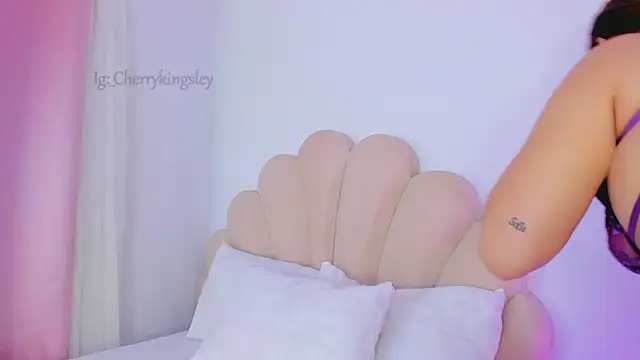  cherrykingsley1 online show from 06/01/26, 05:29