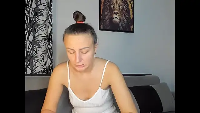 Snapshot of AudreyJoy chatting on 11/09/25, 09:08 AudreyJoy online show from 11/09/25, 09:08