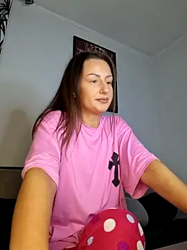 Snapshot of AudreyJoy chatting on 10/12/25, 07:15 AudreyJoy online show from 10/12/25, 07:15