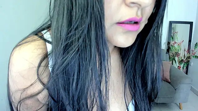 Adele Sweett online show from 11/12/25, 10:41