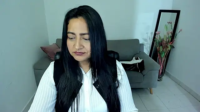 Adele Sweett online show from 03/26/26, 10:46