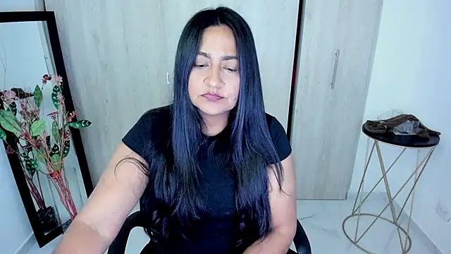Adele Sweett online show from 05/20/26, 10:34