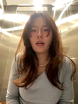 ChuChu1991 online show from 11/05/25, 01:47