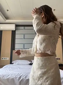 ChuChu1991 online show from 12/01/25, 05:52