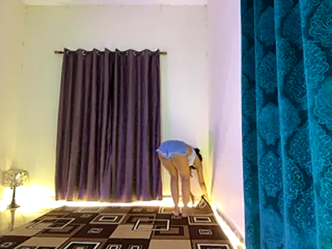 SEXY JENNY  online show from 10/31/25, 03:08