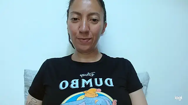 Snapshot of kaybabyhot chatting on 06/05/26, 02:34 kaybabyhot online show from 06/05/26, 02:34