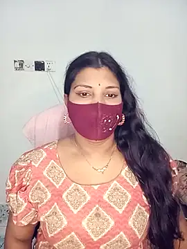 Hot-Angel  online show from 11/09/25, 04:22