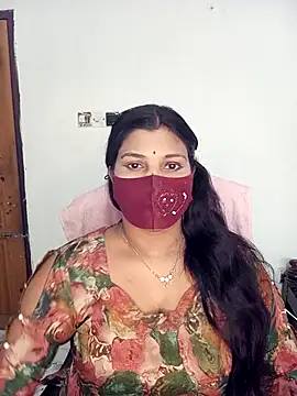 Hot-Angel  online show from 11/12/25, 02:04