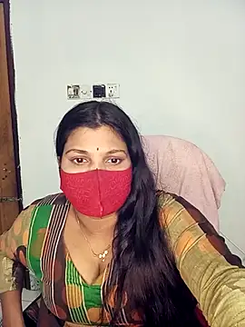 Hot-Angel  online show from 11/18/25, 05:49