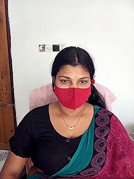 Hot-Angel  online show from 11/19/25, 06:02