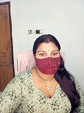 Hot-Angel  online show from 11/17/25, 05:39