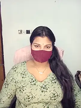 Hot-Angel  online show from 11/04/25, 03:05