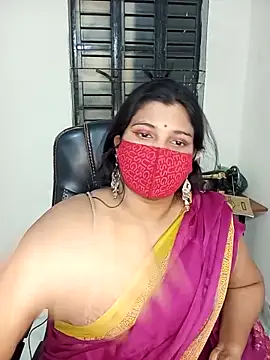 Snapshot of Hot-Angel_ chatting on 03/22/25, 10:04 Hot-Angel online show from 03/22/25, 10:04