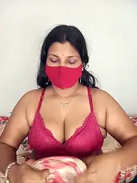 Hot-Angel  online show from 11/10/25, 04:50