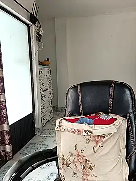 Hot-Angel  online show from 01/16/26, 05:44