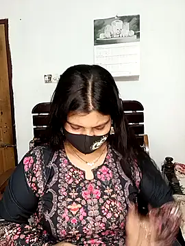 Hot-Angel  online show from 04/05/26, 05:30