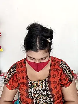 Hot-Angel  online show from 02/11/26, 07:52