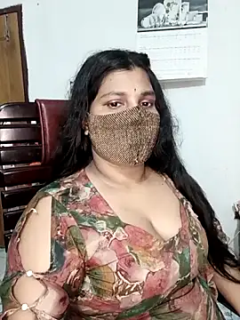 Hot-Angel  online show from 05/17/26, 07:47
