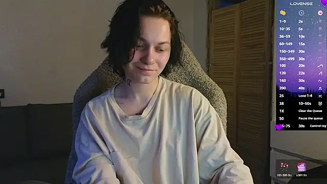 esajukyy online show from 03/12/26, 12:20