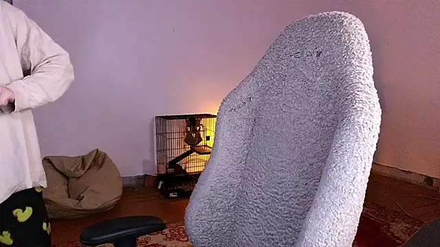 esajukyy online show from 05/27/26, 03:08