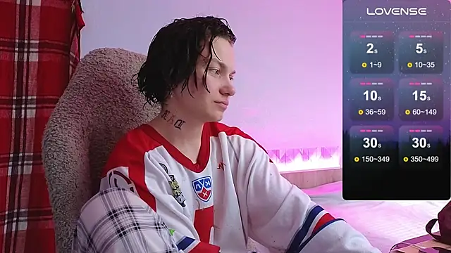 esajukyy online show from 09/17/25, 08:38