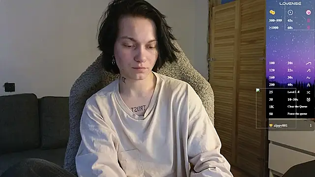 esajukyy online show from 03/06/26, 11:16