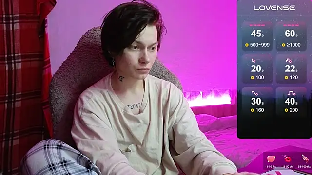 esajukyy online show from 11/05/25, 01:03