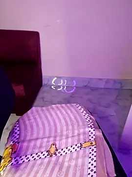 Olivia3 online show from 10/15/25, 07:22