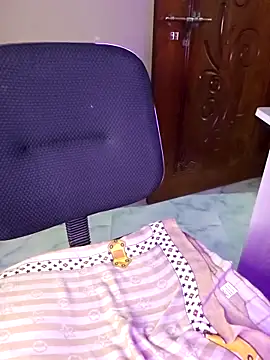 Olivia3 online show from 09/19/25, 09:30