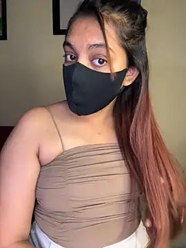 Olivia3 online show from 11/11/25, 03:29