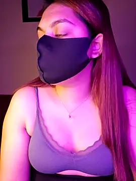 Olivia3 online show from 09/22/25, 09:21