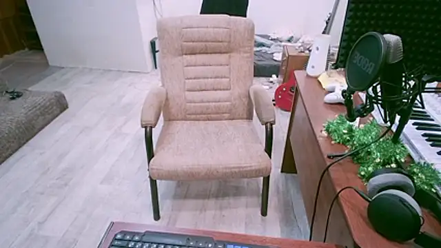 AnnitaMilliter online show from 02/05/26, 05:31