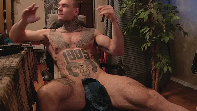 Snapshot of bulatov_xx chatting on 11/26/25, 12:10 bulatov xx online show from 11/26/25, 12:10