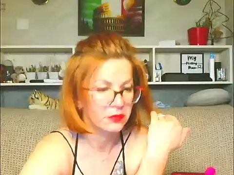 Snapshot of Natali3855 chatting on 06/06/26, 05:51 Natali3855 online show from 06/06/26, 05:51