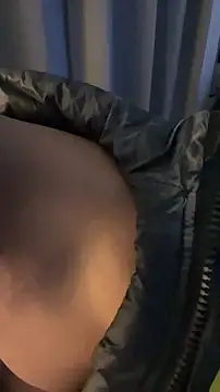 nick  yy online show from 12/20/25, 07:50