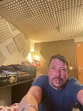 zenzero87 online show from 03/25/26, 12:55