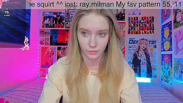 Snapshot of AliceMilman chatting on 01/11/25, 01:01 AliceMilman online show from 01/11/25, 01:01