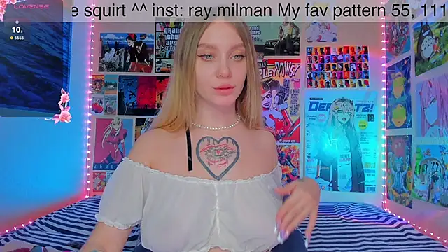 Snapshot of AliceMilman chatting on 02/06/25, 12:37 AliceMilman online show from 02/06/25, 12:37