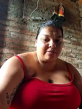 Snapshot of chubby_sexy_big_tits chatting on 11/16/25, 01:05 chubby sexy big tits online show from 11/16/25, 01:05