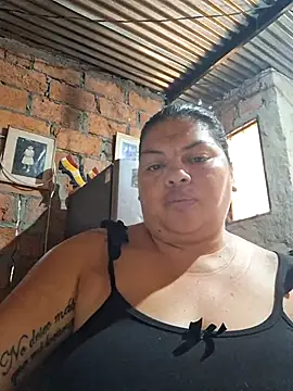 Snapshot of chubby_sexy_big_tits chatting on 10/20/25, 12:06 chubby sexy big tits online show from 10/20/25, 12:06