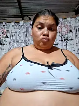 chubby sexy big tits online show from 10/14/25, 12:44