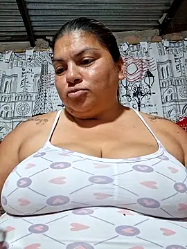 chubby sexy big tits online show from 10/17/25, 12:14