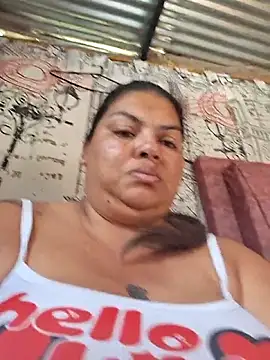 Snapshot of chubby_sexy_big_tits chatting on 11/02/25, 11:59 chubby sexy big tits online show from 11/02/25, 11:59