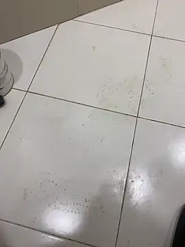 Snapshot of Lahcene chatting on 02/07/26, 05:43 Lahcene online show from 02/07/26, 05:43