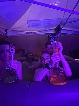 Stonermama666420 online show from 03/02/26, 07:15