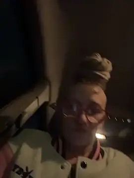 Stonermama666420 online show from 02/01/26, 08:12