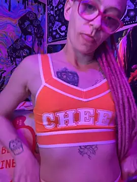 Stonermama666420 online show from 02/14/26, 04:34