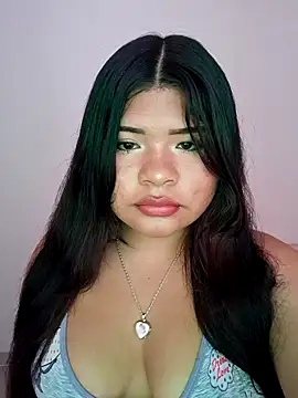 Snapshot of CANELA_9911 chatting on 02/06/25, 10:32 CANELA 9911 online show from 02/06/25, 10:32