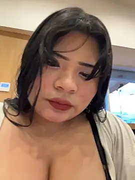 Snapshot of CANELA_9911 chatting on 06/10/26, 10:55 CANELA 9911 online show from 06/10/26, 10:55
